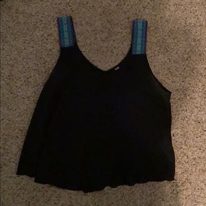 Float black tank top